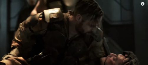 McCreary threatens to kill Murphy if he doesn't get what he wants. [image source: TV Promos - YouTube]