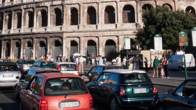 Fonte: https://motori.leggo.it/ecologia/roma_fanalino_coda_europa_per_mobilita_sostenibile-3748340.html
