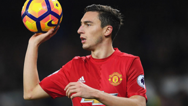 Matteo Darmian in touch with Serie A clubs despite Man Utd's wish ... - squawka.com