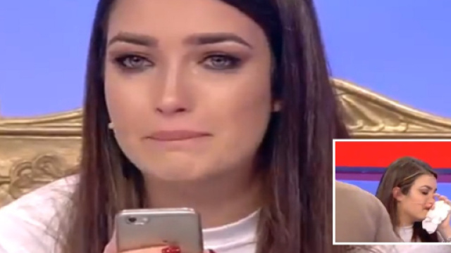 Uomini e Donne', Nilufar vittima dei hater su Fb: tronista in lacrime - internapoli.it