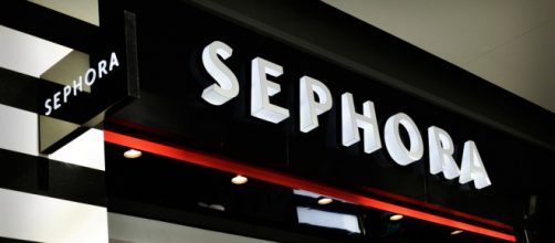 Front of a Sephora store in Canada - via bargainmoose on Flickr