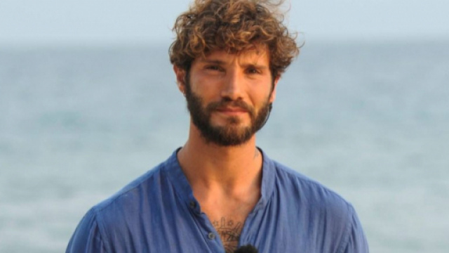 Gossip: Stefano De Martino torna ad Amici in un ruolo inedito?