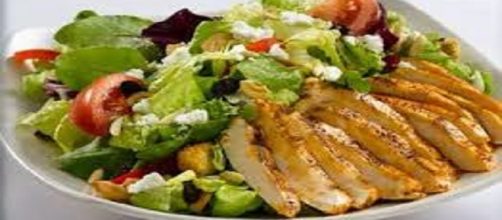 Ensalada de annapurna con pollo a la parrilla, deliciosa combinaci&oacute;n