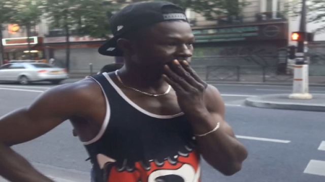 Mamoudou Gassama re&ccedil;u &agrave; l'Elys&eacute;e par Emmanuel Macron