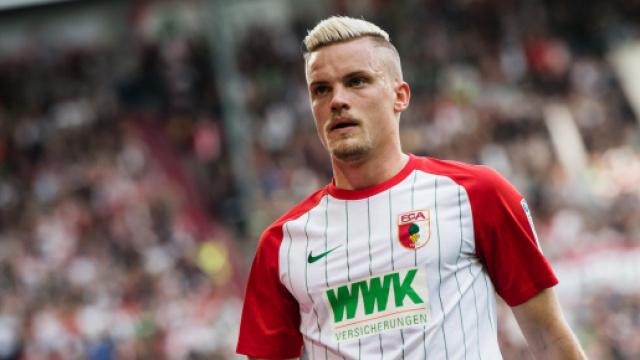 Philipp Max serait la priorit&eacute; de Thomas Tuchel pour renforcer le secteur d&eacute;fensif du club (Photo via Bundesliga.com - 2018)