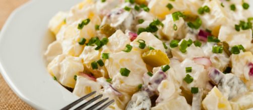 Deliciosa ensalada de patatas con panceta