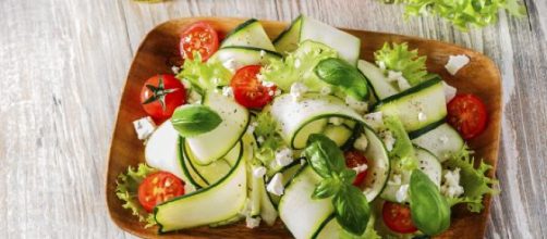 Ensalada saludable de calabacines