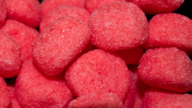 Comptes de campagne d'Emmanuel Macron : 17,8 kilos de fraises ... - actu.fr