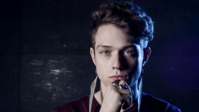 Irama a Sanremo: ora vi racconto la mia storia - Spettakolo.it - spettakolo.it