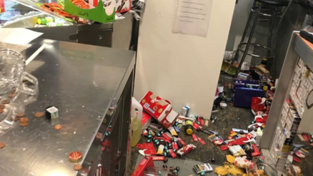 Roma, raid dei Casamonica nel bar della Romanina