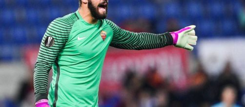 Alisson cerca del Real Madrid.