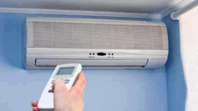 Condizionatore moderno ad alta efficienza energetica