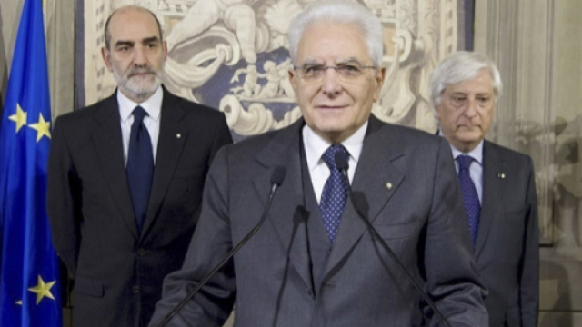 Mattarella e il 'governo del presidente': i nomi dei 6 candidati premier