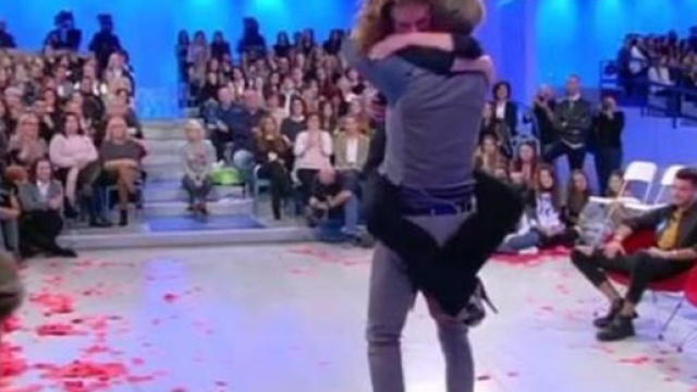 Registrazione Uomini e donne, la scelta di Sara