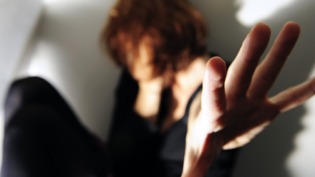 Romeno di 26 anni arrestato per violenza sessuale.