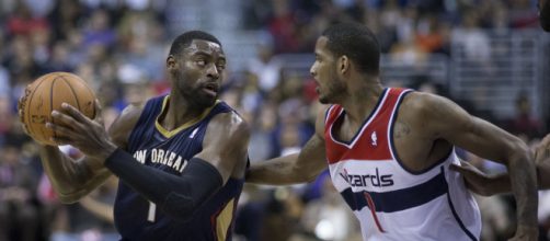 Tyreke Evans (left) - Keith Allison via Flickr