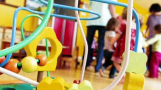 Asilo abolisce le feste del pap&agrave; e della mamma: "Discriminano ... - gds.it