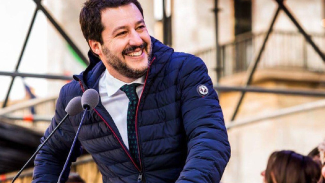 In alto, Matteo Salvini, leader della Lega