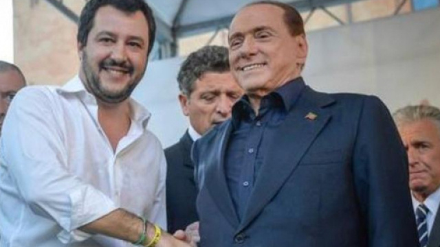 Matteo Salvini e Silvio Berlusconi: alleanza indissolubile? Le crepe ci sono
