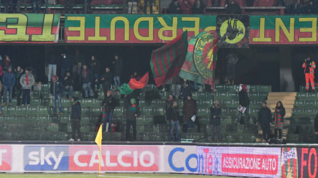 Un frame del video della contestazione di Terni