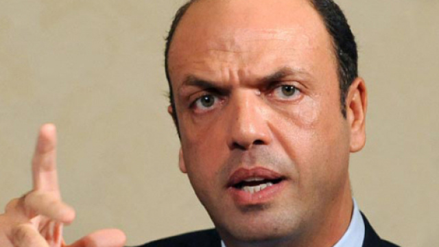 Angelino Alfano batte tutti i record di longevit&agrave; come ministro