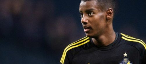 &iquest;Qui&eacute;n es la nueva perla por la que Real Madrid y Barcelona se est&aacute;n peleando?