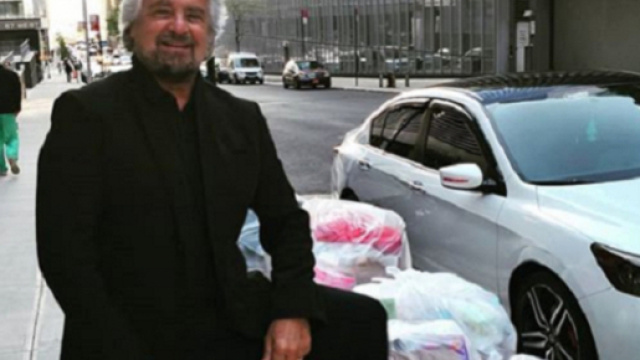 Grillo e la sua monnezza a New York