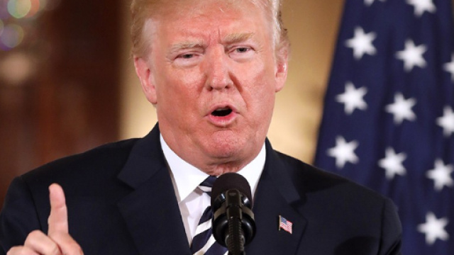 Angela Merkel pr&ecirc;te &agrave; certaines concessions pour &eacute;viter les taxes des douanes am&eacute;ricaines