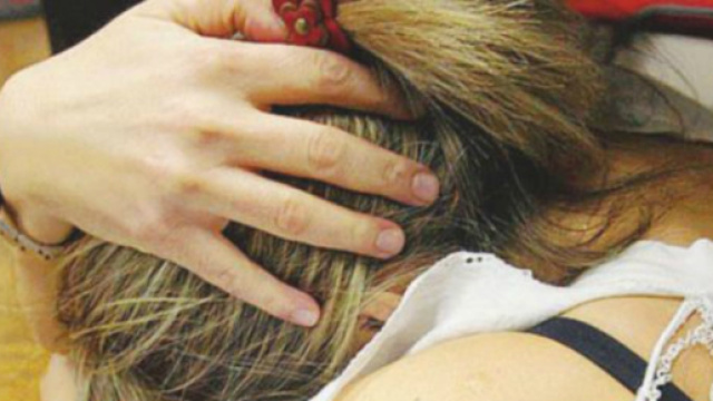 Castellammare di Stabia, 12enne violentata: fermati tre ragazzini.