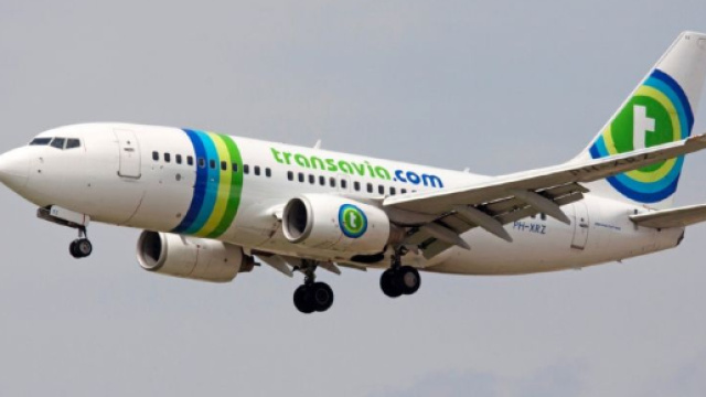Un aereo della compagnia olandese Transavia &egrave; stato costretto a un atterraggio d'emergenza per motivi incredibili.