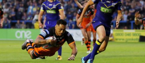 QLT sparkles on debut for Castleford. Image Source - bbc.co.uk