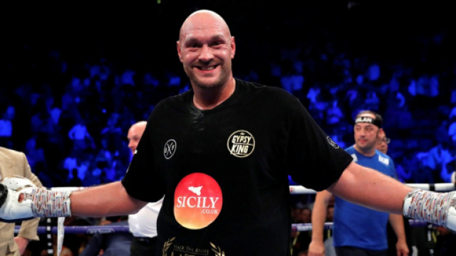 Tyson Fury: tutto facile contro il modesto Sefer Seferi