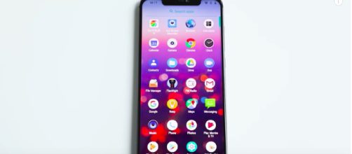 Color and design of the UMIDIGI Z2. [image source: UMIDIGI Mobile - YouTube]