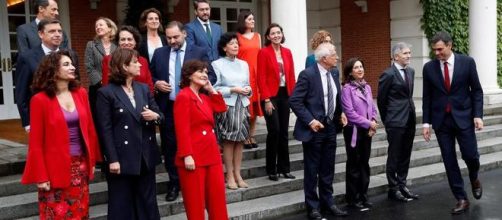 El nuevo Gobierno sabe que sin consenso no se podr&aacute; reformar la Constituci&oacute;n de Espa&ntilde;a