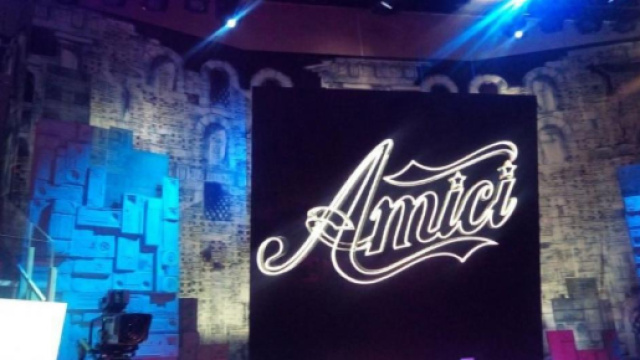 Ascolti tv, boom finale di Amici 17