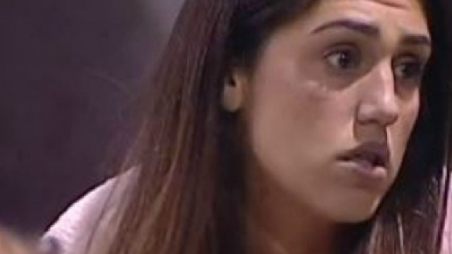 Cecilia Rodriguez non &egrave; in regola con i documenti