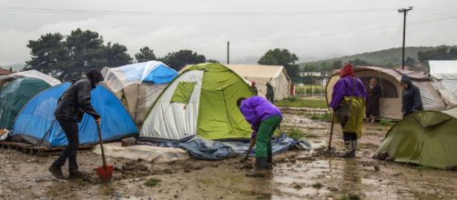 LA SEXTA TV | Espa&ntilde;a acoge a 90 refugiados procedentes de los ... - lasexta.com