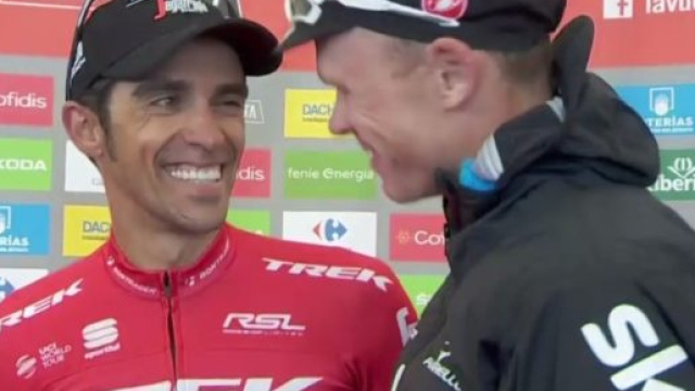 Alberto Contador con Chris Froome