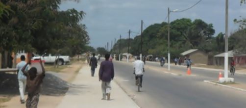 Travel warnings For Mozambique - Mocimboa daPraia - Image credit A Verdada | Flickr