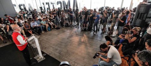 El 'Aquarius', una de las primeras decisiones de Pedro S&aacute;nchez