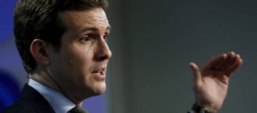 Rajoy apela a la unidad para acallar el debate de la continuidad ... - elpais.com