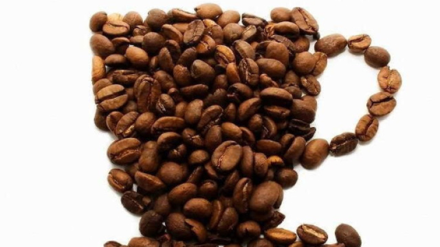 La caffeina sveglia alcuni circuiti genetici