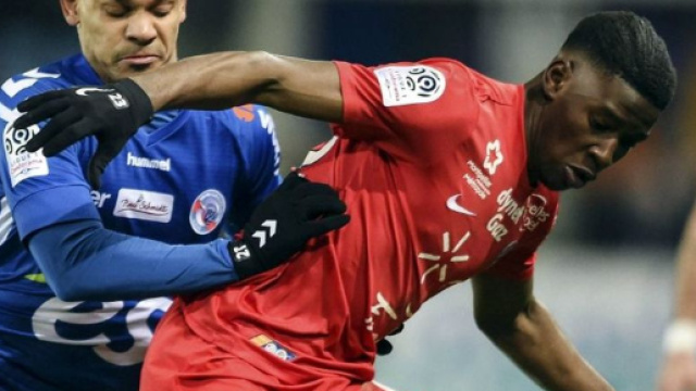 Mercato OM: Une nouvelle cible en d&eacute;fense - beinsports.com