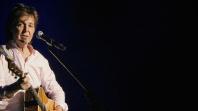 Paul McCartney durante un concerto (Fonte: pixabay.com)