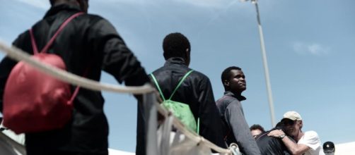 28 menores del &lsquo;Aquarius&rsquo; se escapan del albergue de Alicante