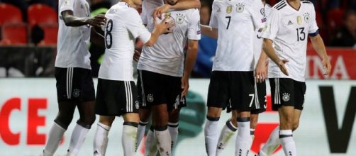 Alemania consigue ag&oacute;nico triunfo