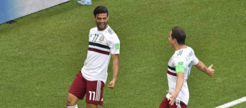 M&eacute;xico derrota a Corea del Sur, con goles de Chicharito y Carlos Vela