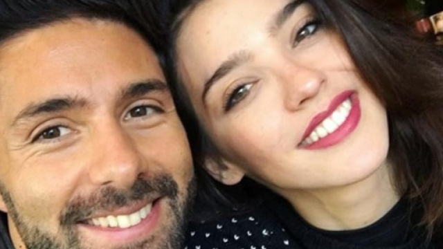 Dopo la crisi, rinasce l'amore tra Claudio D'Angelo e Ginevra Pisani.
