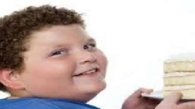 Gran Bretagna, obesit&agrave; infantile in aumento: nuove norme per contrastarla.