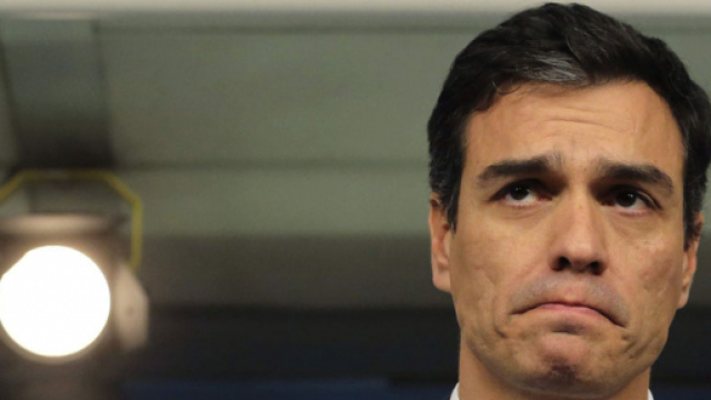 Il primo ministro spagnolo Pedro Sanchez attacca l'Italia sulla politica migratoria: "Paese egoista e antieuropeo".